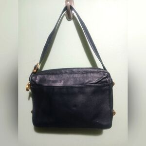 Perlina Vintage Shoulder Bag